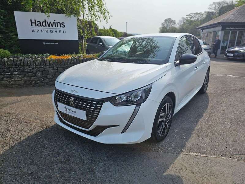 White Used 2022 Peugeot 208 Allure Premium Hatchback | £14,995 (Fair price) - Image 1/4