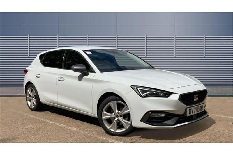 White Used 2021 Seat Leon FR Hatchback | £19,058 (A bit pricey) - Image 1/4