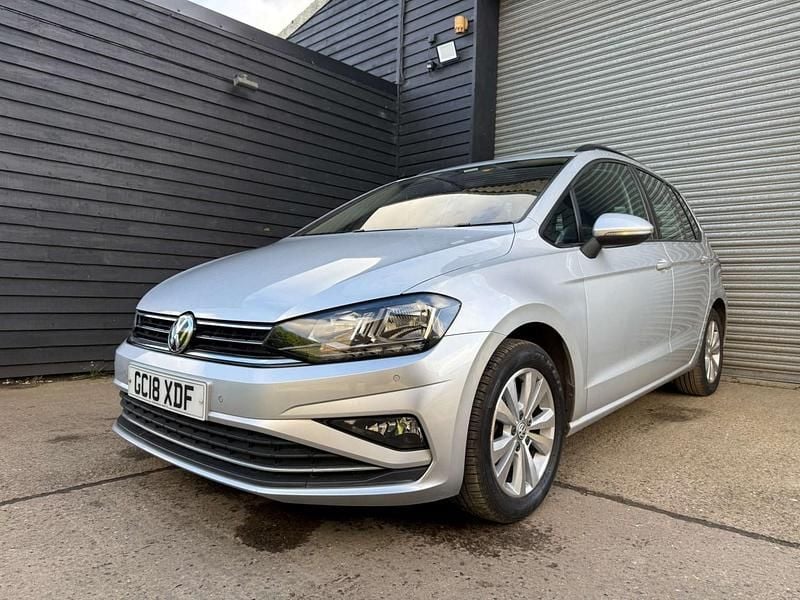 Silver Used 2018 VW Golf Sportsvan SE MPV | £9,300 (Good price) - Image 1/4