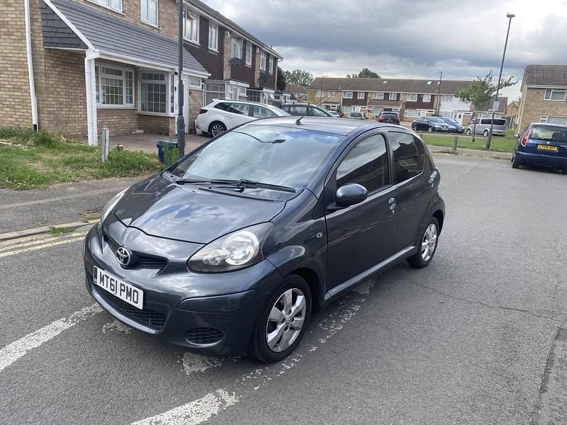 Used Toyota Aygo 2011 Grey Hatchback