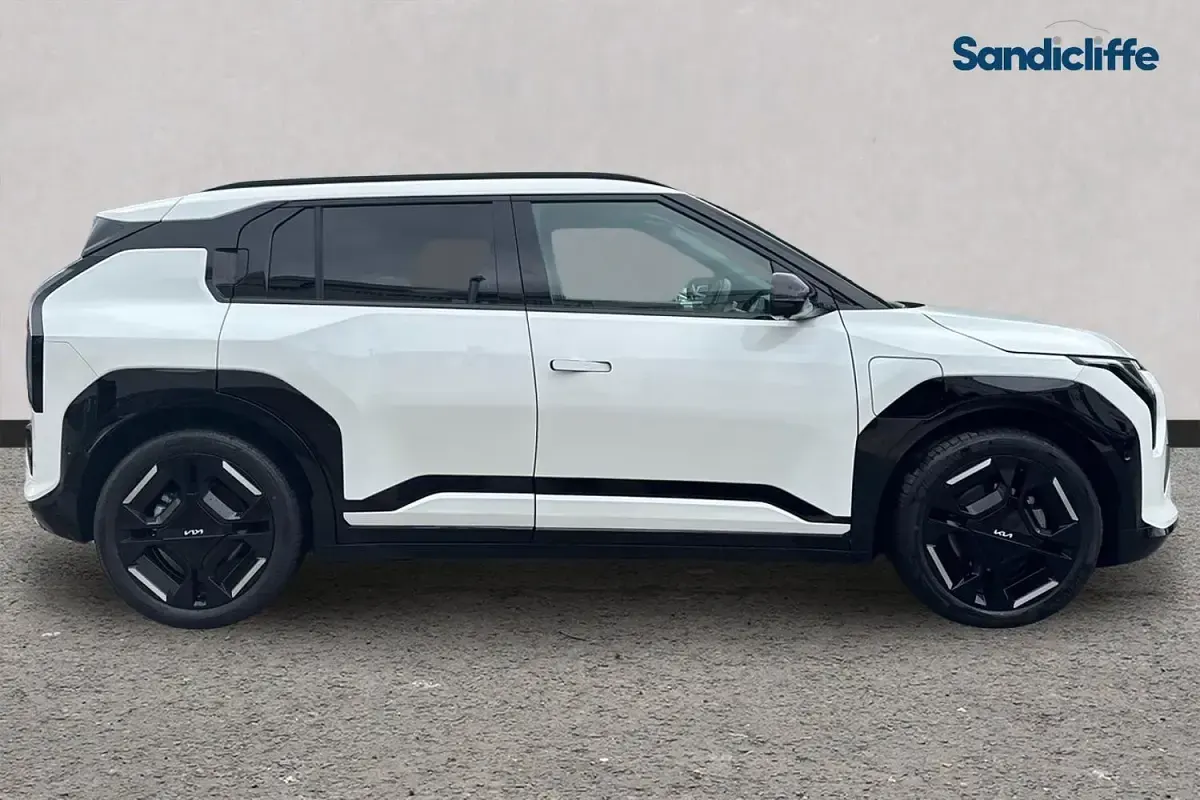 Used Kia EV3 GT-Line S 147 kW (201 HP) 2026 White SUV