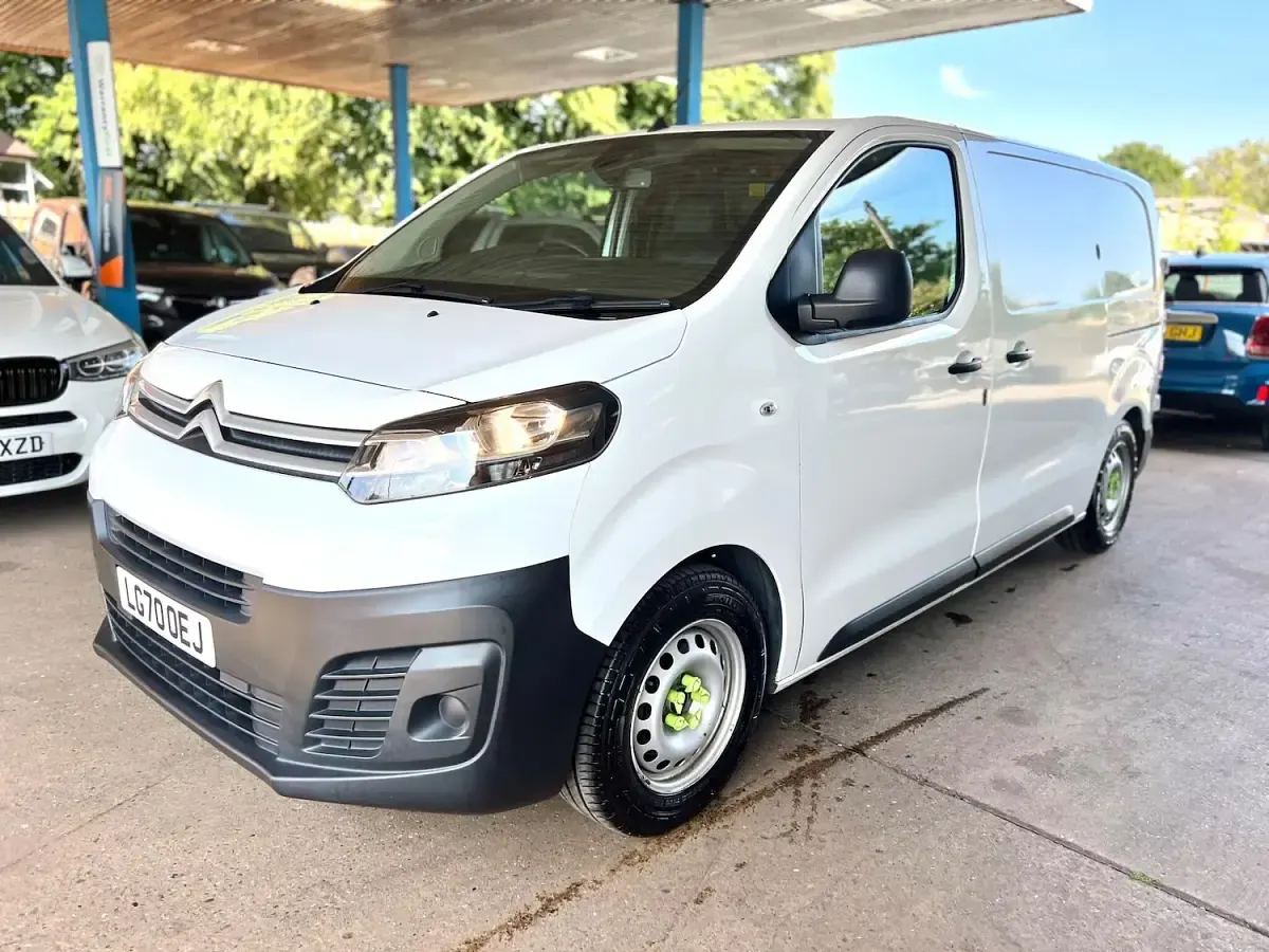 Used Citroën Dispatch 2020 Orange MPV