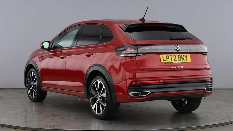 Used VW Taigo R-line 110 HP (80 kW) 2023 Kings red premium SUV