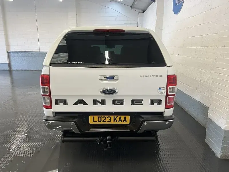 Begagnad Ford Ranger Limited 170 HK (125 kW) 2023 Vit Pickup