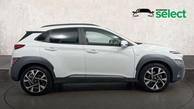 Used Hyundai Kona Ultimate 117 HP (86 kW) 2021 White SUV