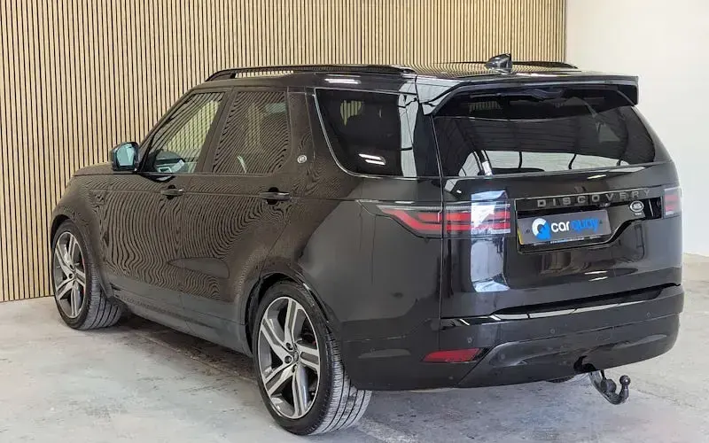 Used Land Rover Discovery HSE Dynamic 360 HP (264 kW) 2021 Black SUV