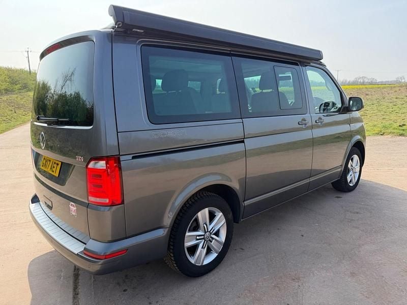Usado VW California California 204 HP (150 kW) 2017 Cinzento Van
