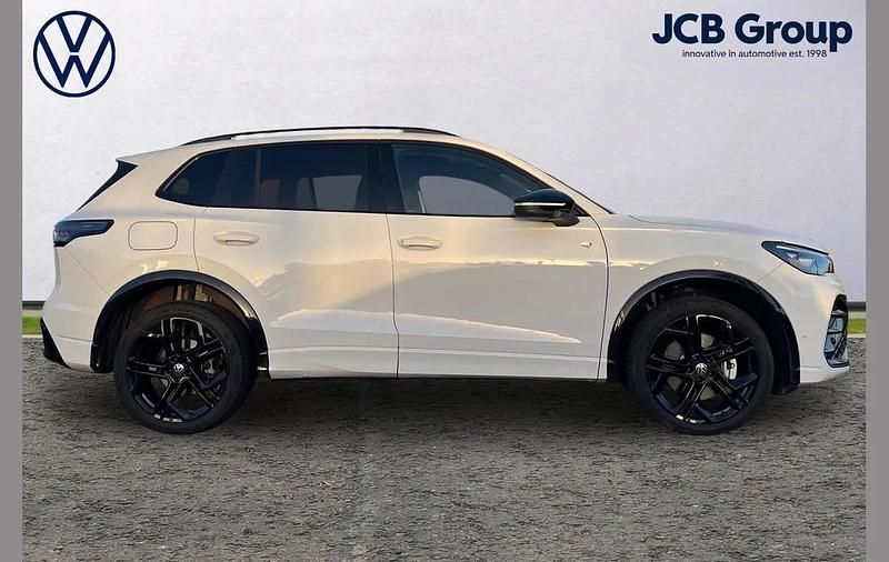 Used VW Tiguan R-line 201 HP (147 kW) 2025 White SUV