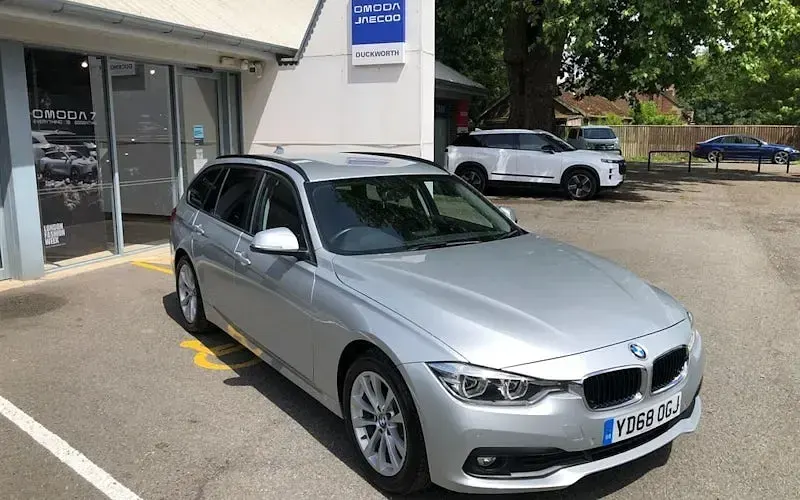Used BMW 318 150 HP (110 kW) 2019 Estate