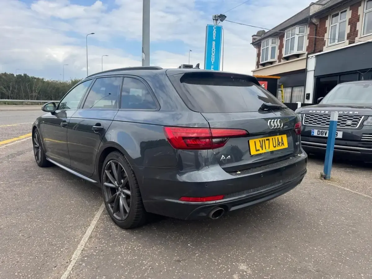 Used Audi A4 S-Line 150 HP (110 kW) 2017 Grey Estate