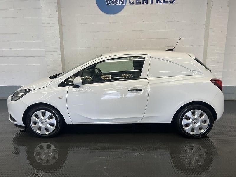 Used Vauxhall Corsa S 2018 White Hatchback