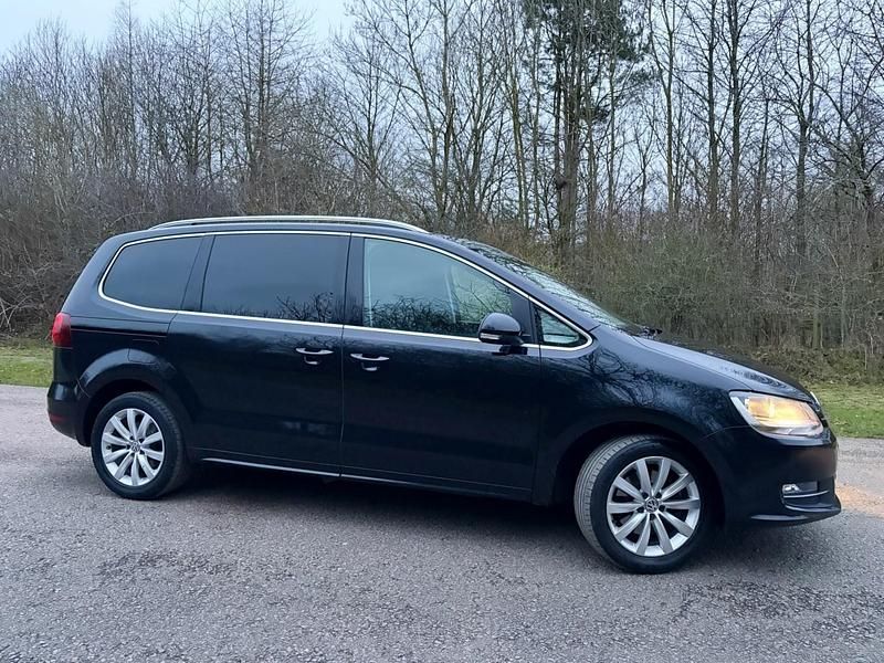 Used VW Sharan SEL 177 HP (130 kW) 2019 Black MPV