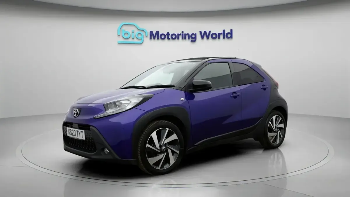 Used Toyota Aygo X 71 HP (52 kW) 2023 Blue SUV