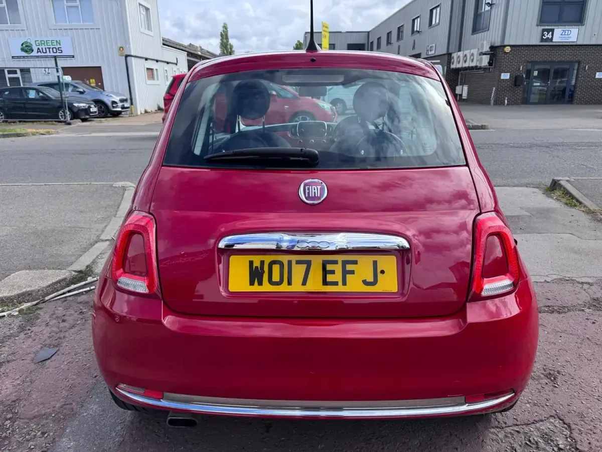 Used Fiat 500 Lounge 69 HP (50 kW) 2017 Red Hatchback