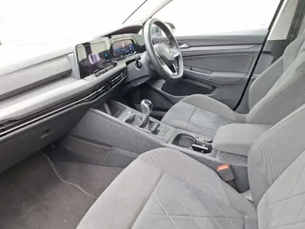 Used VW Golf VIII Style 130 HP (95 kW) 2022 Grey Hatchback
