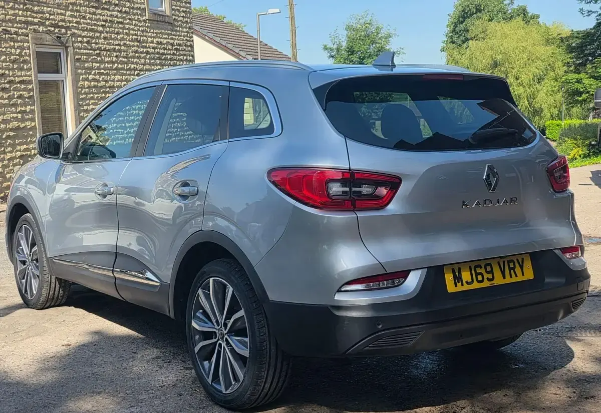 Used Renault Kadjar Iconic 116 HP (85 kW) 2019 Grey SUV