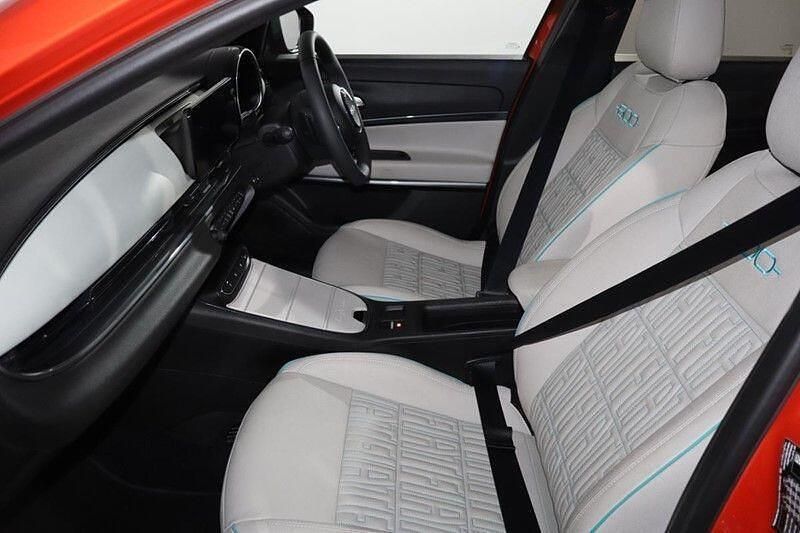 Used Fiat 600 La Prima 136 HP (100 kW) 2024 Orange Hatchback