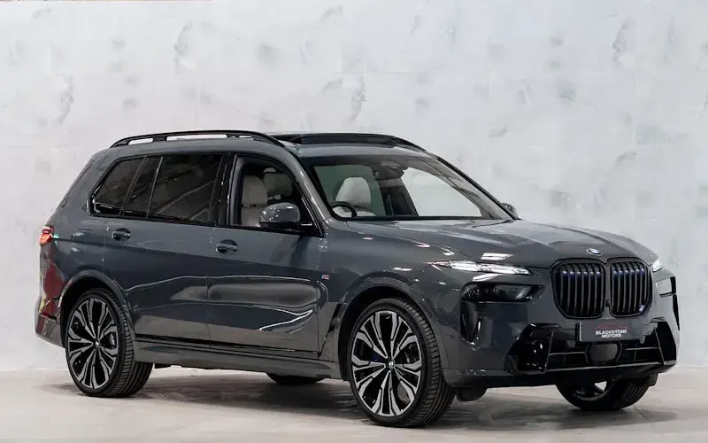 Używany BMW X7 M Sport 381 KM (280 kW) 2026 SUV