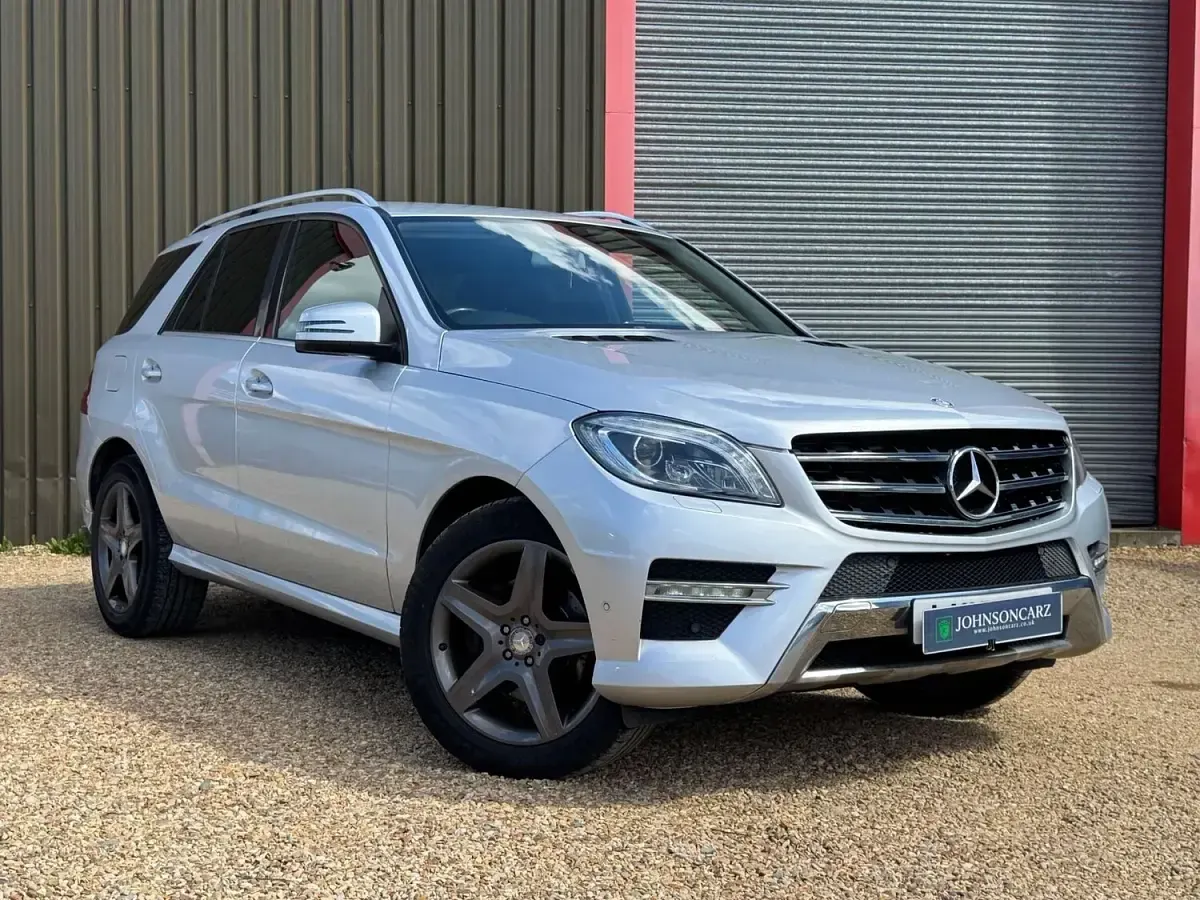 Used Mercedes ML250 AMG line 2015 Silver SUV
