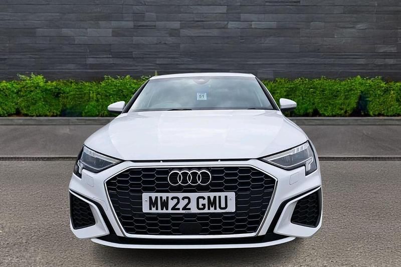 Used Audi A3 S-Line 148 HP (108 kW) 2022 White Sedan