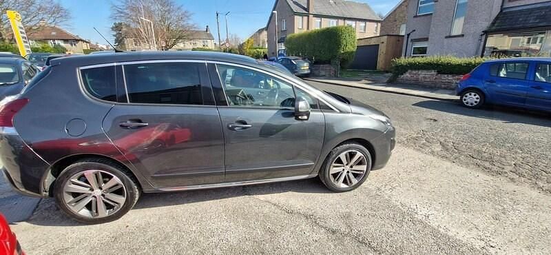 Used Peugeot 3008 Allure 2015 Grey Hatchback