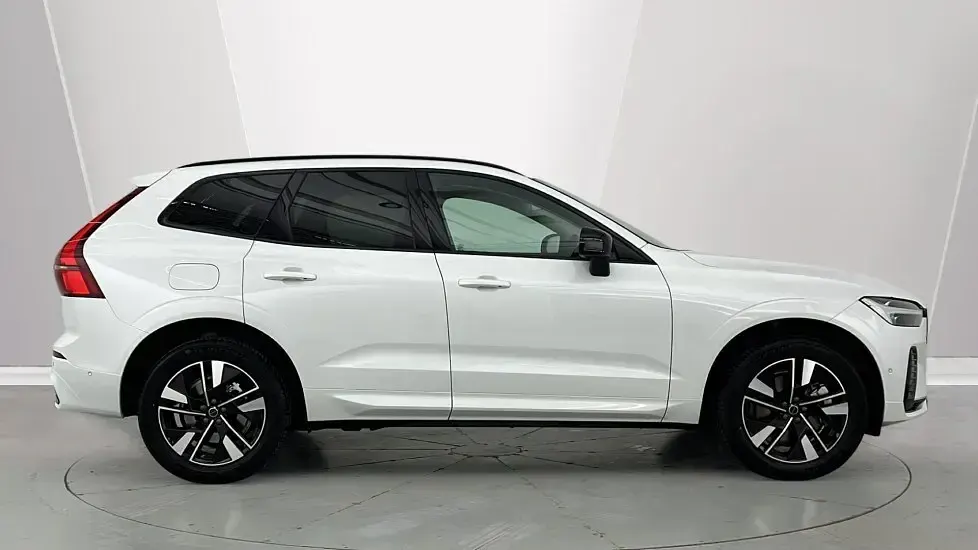 Used Volvo XC60 Plus 2025 White SUV