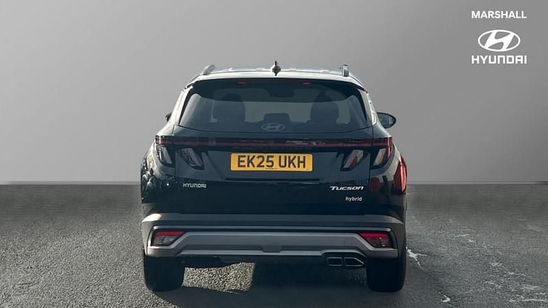 Used Hyundai Tucson Premium 215 HP (158 kW) 2025 Black SUV