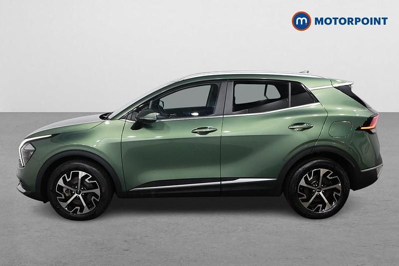 Used Kia Sportage 180 HP (132 kW) 2025 Green SUV