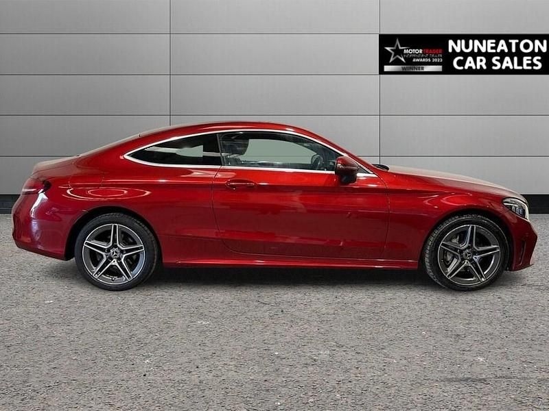 Used Mercedes C220 AMG Line Premium 194 HP (142 kW) 2018 Red Coupe