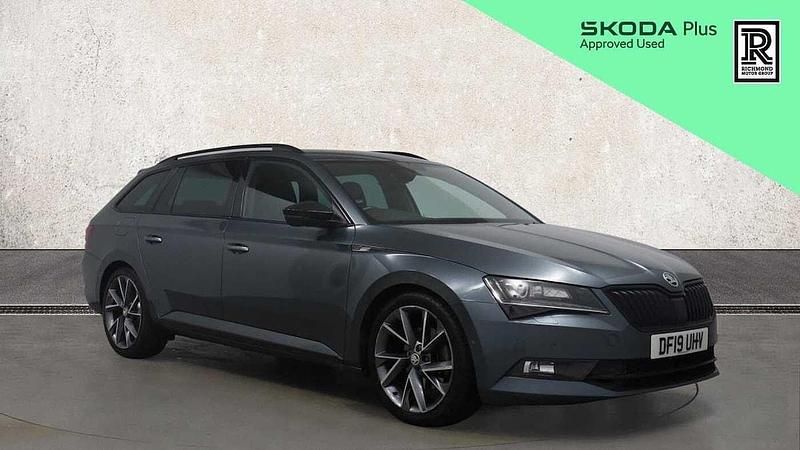 Used Skoda Superb SportLine 150 HP (110 kW) 2019 Grey Estate