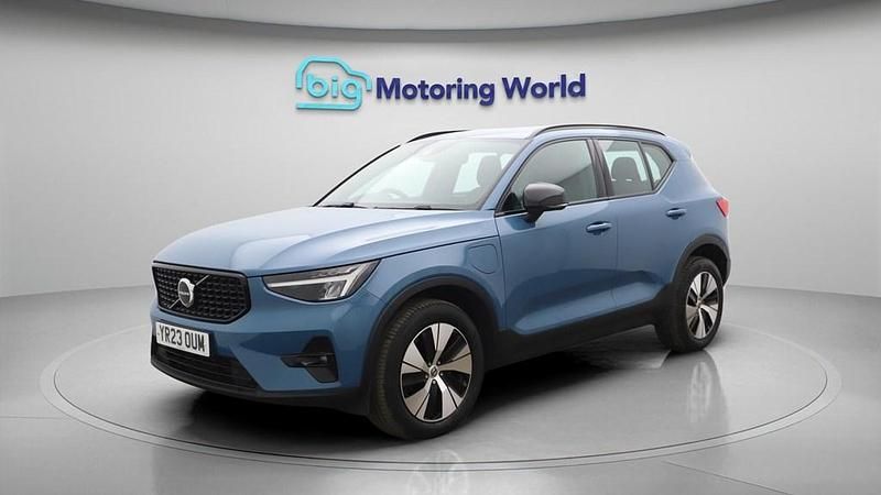 Used Volvo XC40 Plus 211 HP (155 kW) 2023 Blue SUV