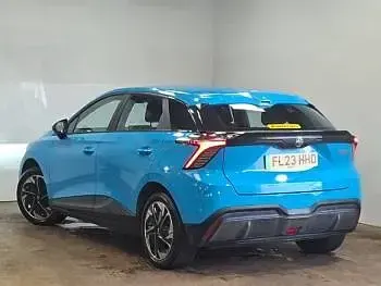 Used MG MG4 EV SE 125 kW (170 HP) 2023 Blue Hatchback