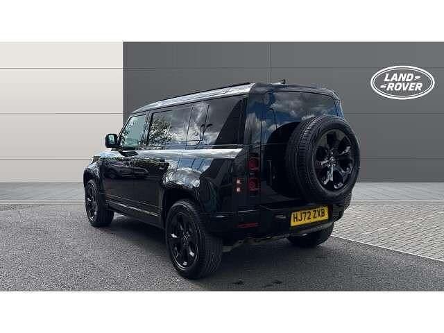 Used Land Rover Defender SE Dynamic 249 HP (183 kW) 2022 Black SUV