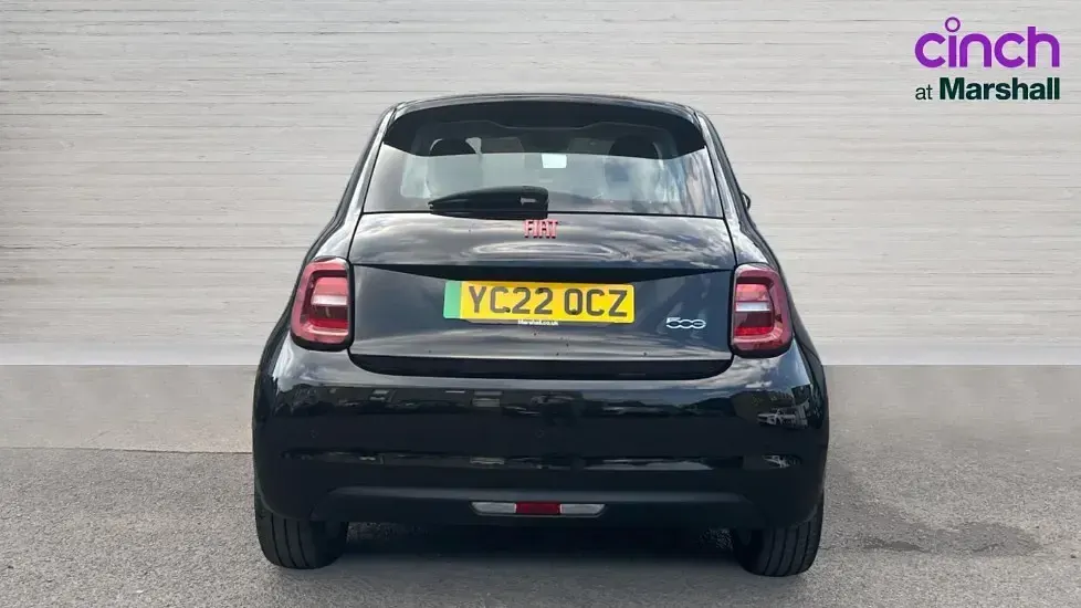 Used Fiat 500e Red 69 kW (95 HP) 2022 Black Hatchback