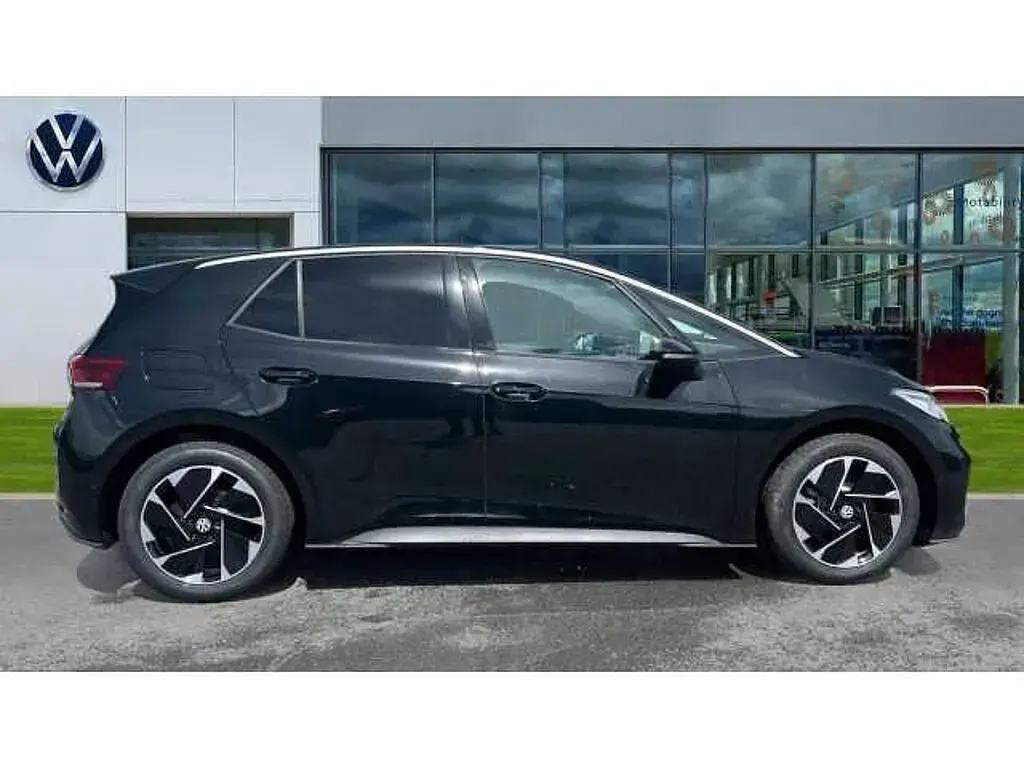 New VW ID.3 Pro 150 kW (204 HP) 2026 Grenadilla black metallic Hatchback