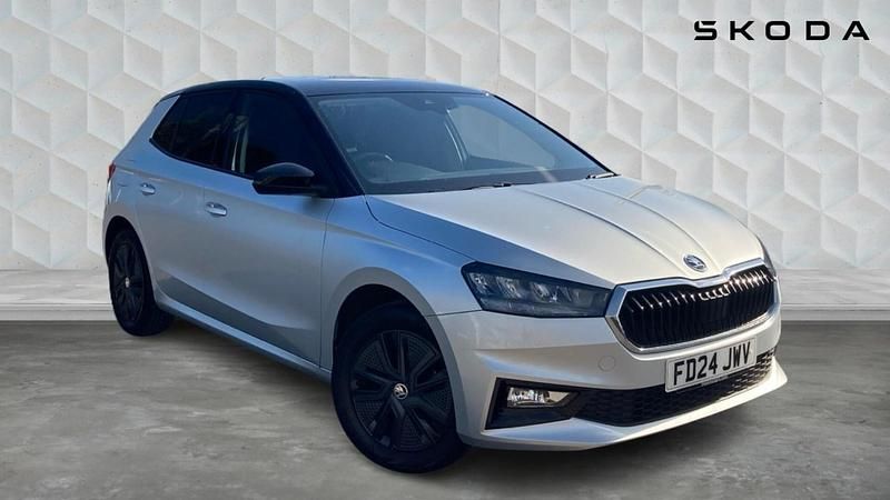 Used Skoda Fabia Colour Edition 79 HP (58 kW) 2024 Silver Hatchback