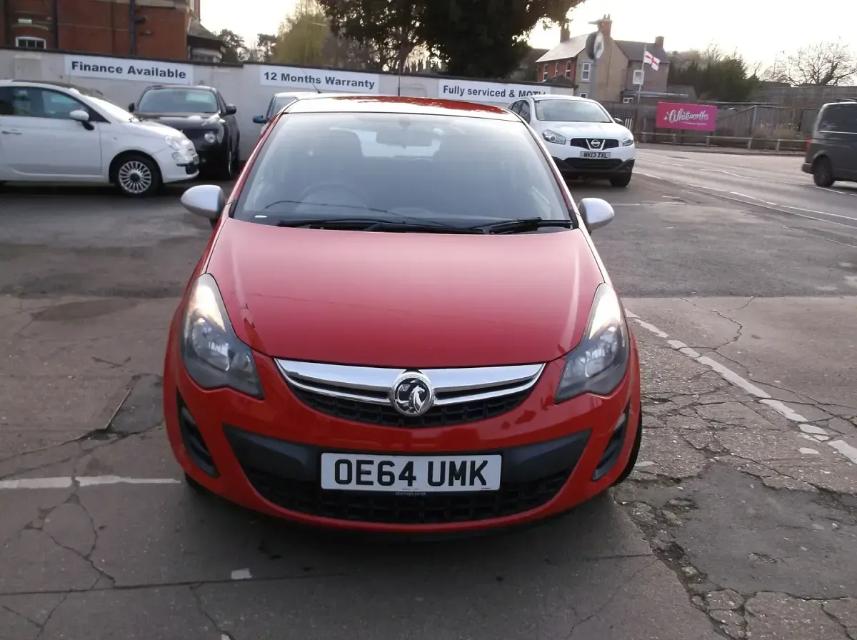 Usado Vauxhall Corsa 2015 Vermelho Citadino