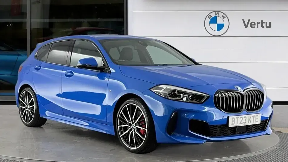 Usado BMW 128 Comfort Edition 265 CV (194 kW) 2023 Utilitario