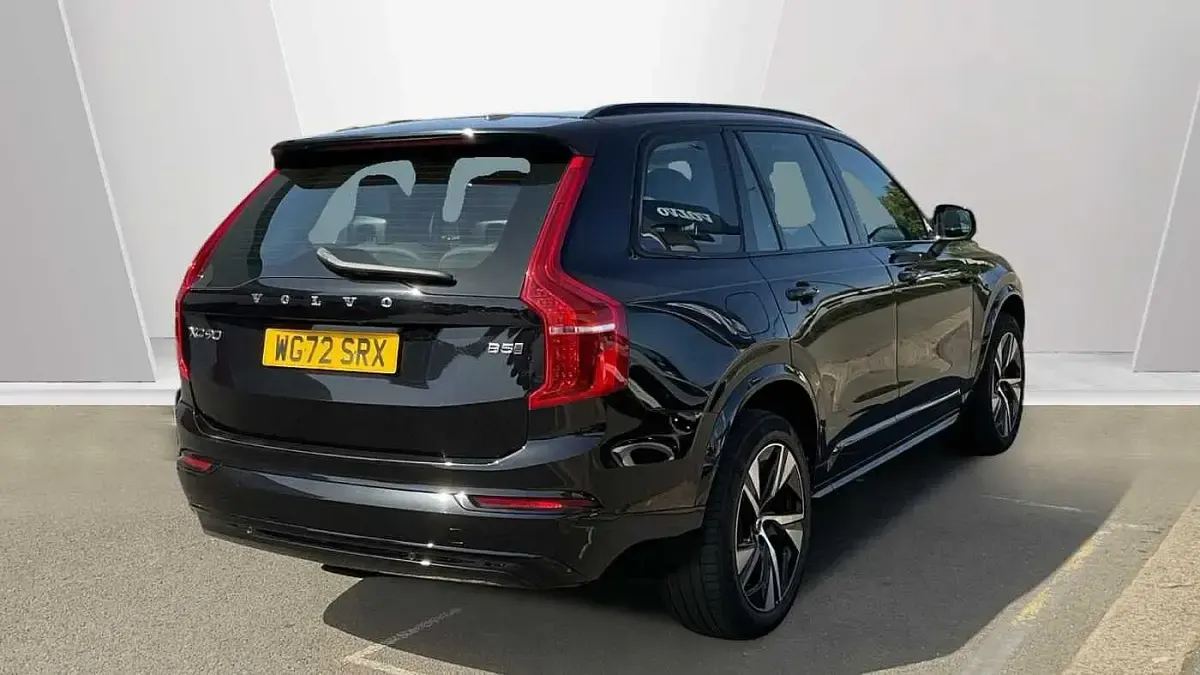 Used Volvo XC90 Plus 235 HP (172 kW) 2022 Black SUV