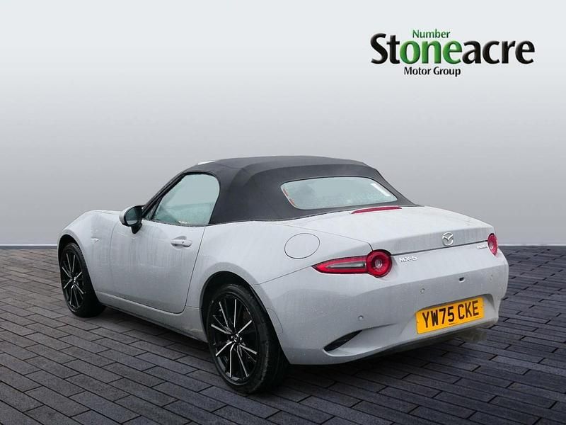 Ny Mazda MX5 Exclusive-Line 184 HK (135 kW) 2026 Grå Cab