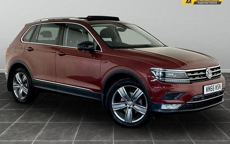 Used 2020 VW Tiguan SEL SUV | £11,595 (Super price) - Image 1/2