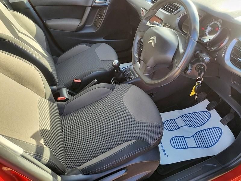 Used Citroën C3 VTR Sport 82 HP (60 kW) 2015 Red Hatchback