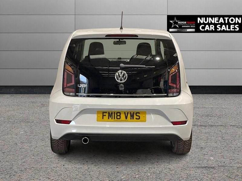 Begagnad VW up! Beats 90 HK (66 kW) 2018 Vit Halvkombi