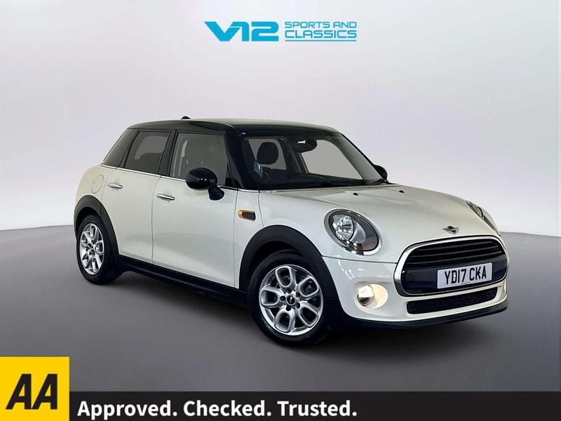 Used Mini Cooper D Hatch 116 HP (85 kW) 2017 White Hatchback