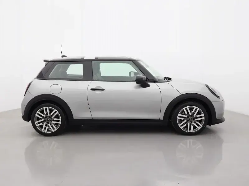 Used Mini Cooper S Hatch 201 HP (147 kW) 2024 Silver Hatchback