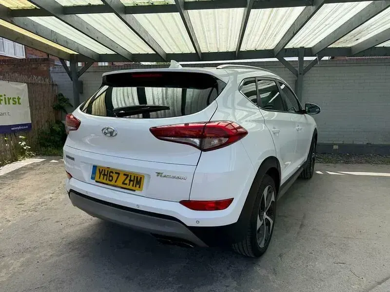 Used Hyundai Tucson Edition 177 HP (130 kW) 2017 White SUV