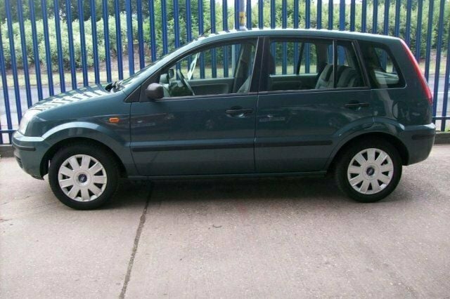 Used Ford Fusion 2003 Estate
