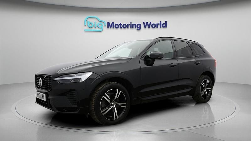 Used Volvo XC60 R-Design 247 HP (181 kW) 2021 SUV