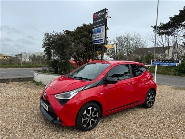 Red with dark interior trim Used 2019 Toyota Aygo Trend Hatchback | £7,990 (Fair price) - Image 1/1