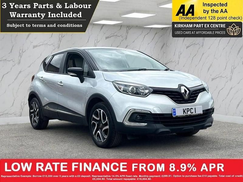 Silver/black Used 2019 Renault Captur Iconic SUV | £9,395 (Fair price) - Image 1/4